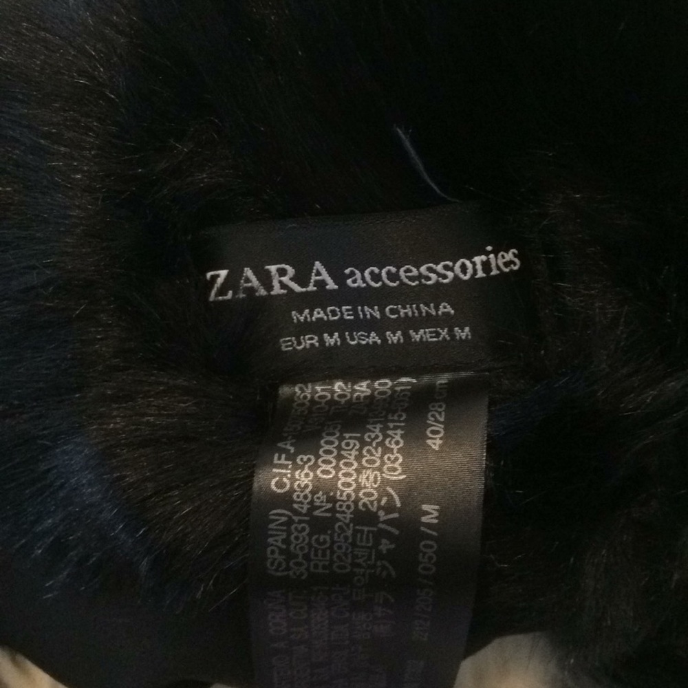 ZARA - Picture 2 of 7